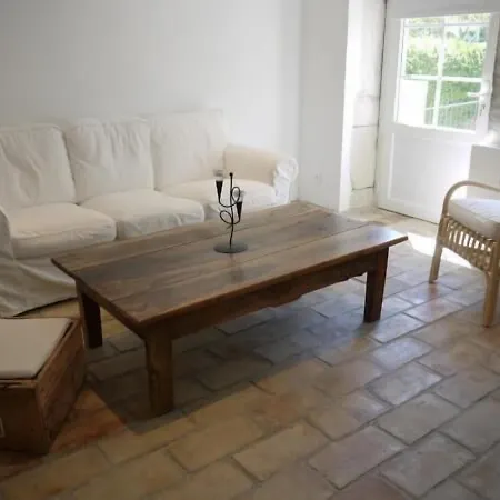 La Ferme Les Eybrachas فندق مبيت وإفطار 3*